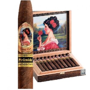 Dona Flor Pirâmide Mata Fina 87 Brazilian cigar with tapered head