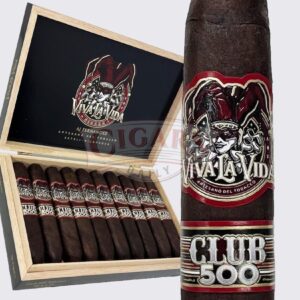 Viva La Vida Club 500 5 Year aged cigar with band